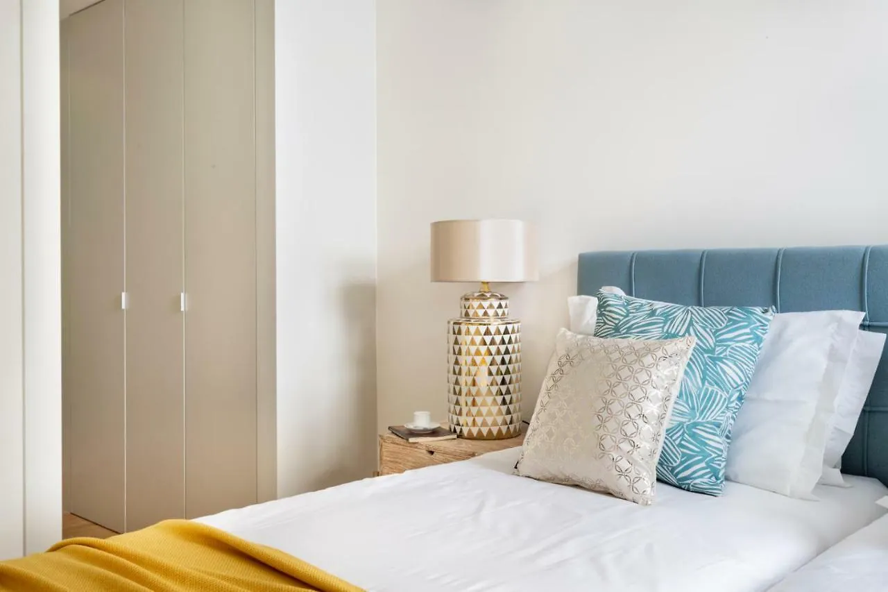 Joivy Splendid Flats Near Santa Justa Lift Apartment Lisbon