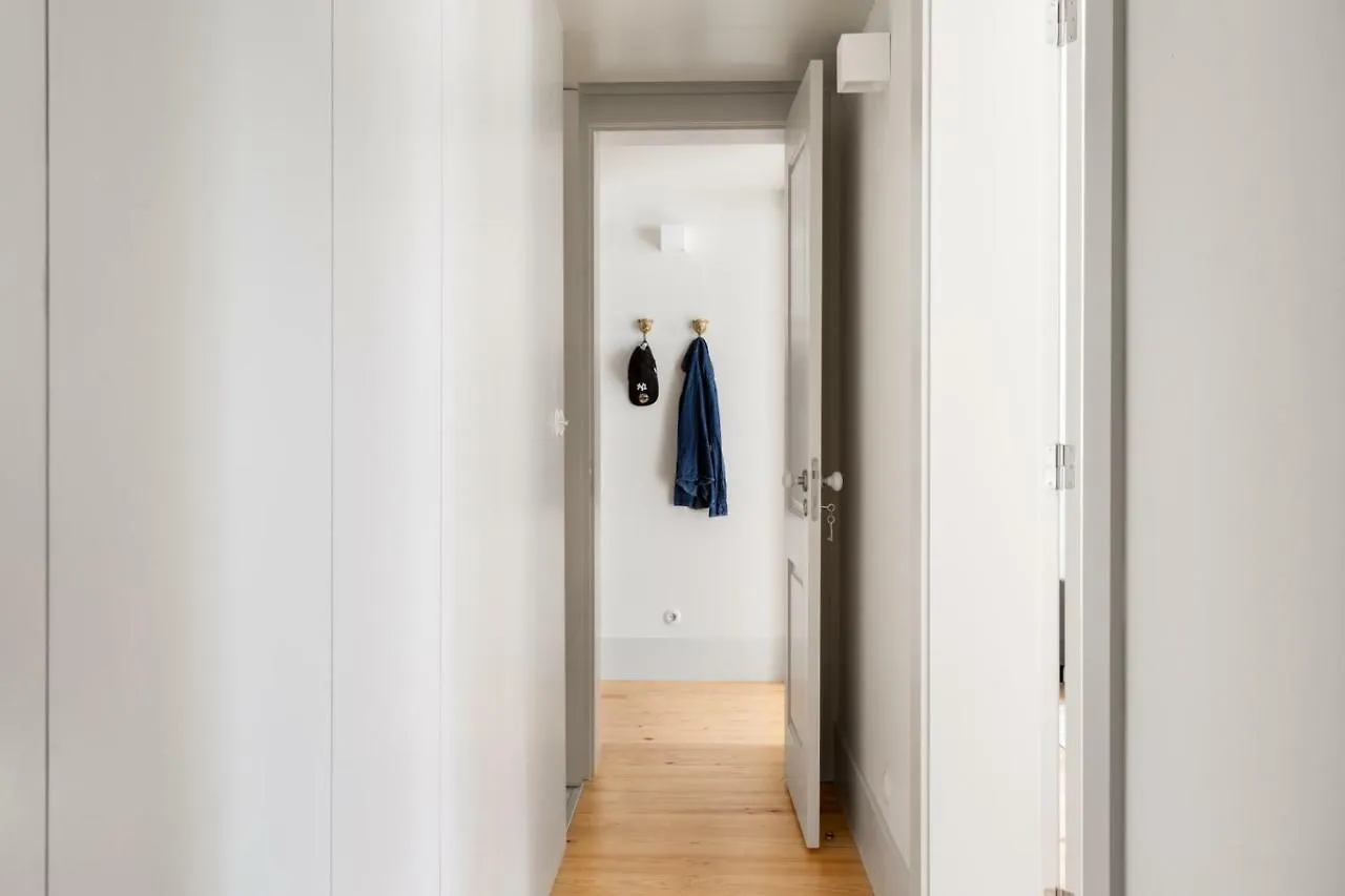 Joivy Splendid Flats Near Santa Justa Lift Apartment Lisbon